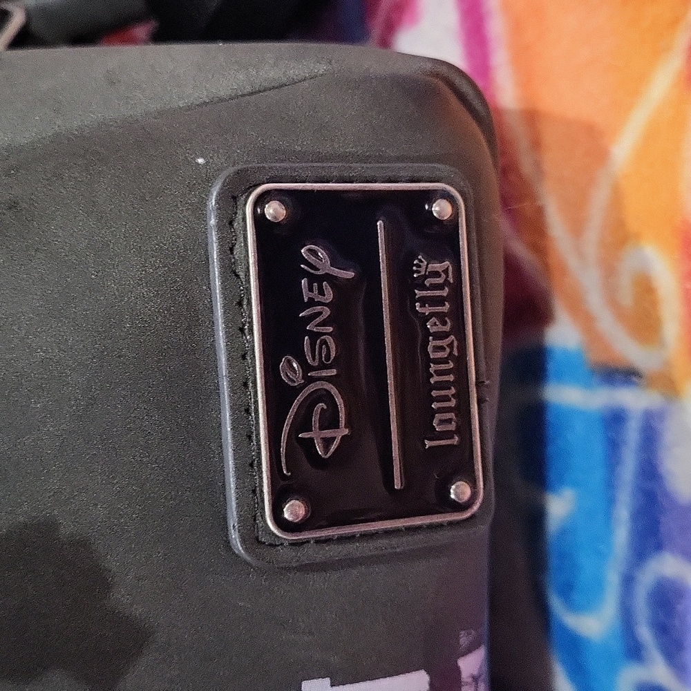 Disney Loungefly Mini Backpack - Picture 5 of 17